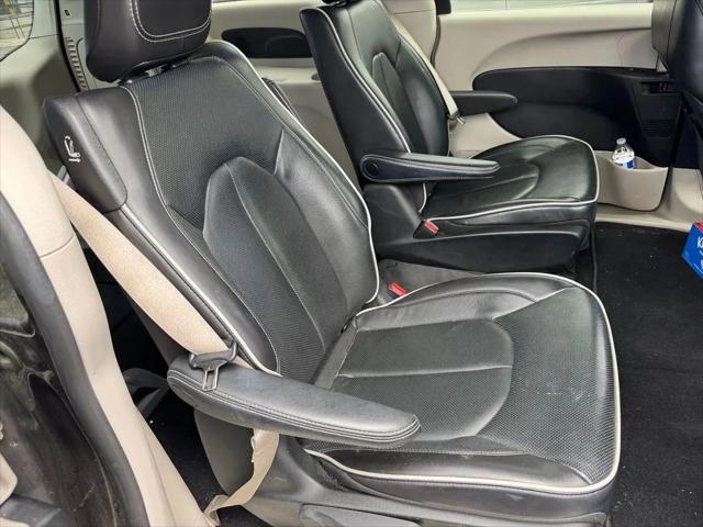 2023 Chrysler Pacifica Hybrid Limited