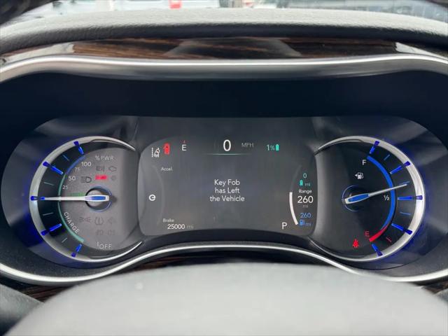 2023 Chrysler Pacifica Hybrid Limited