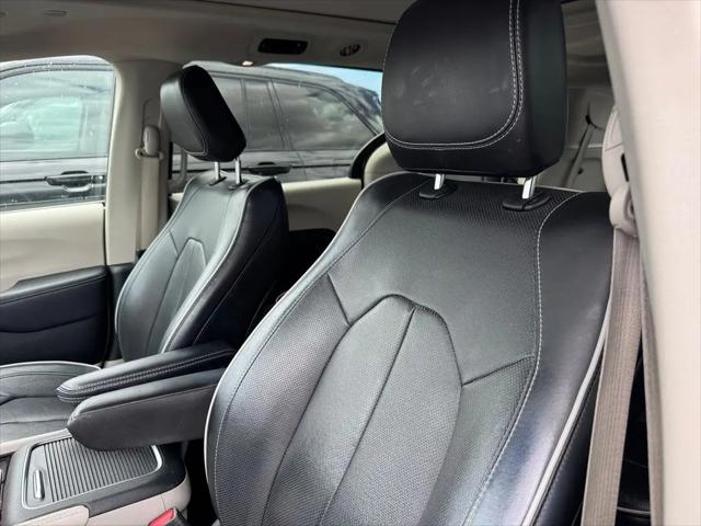 2023 Chrysler Pacifica Hybrid Limited