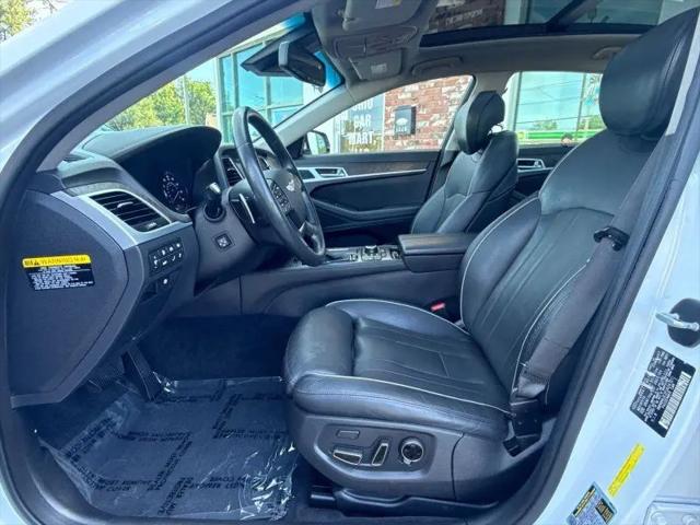 2015 Hyundai Genesis 3.8