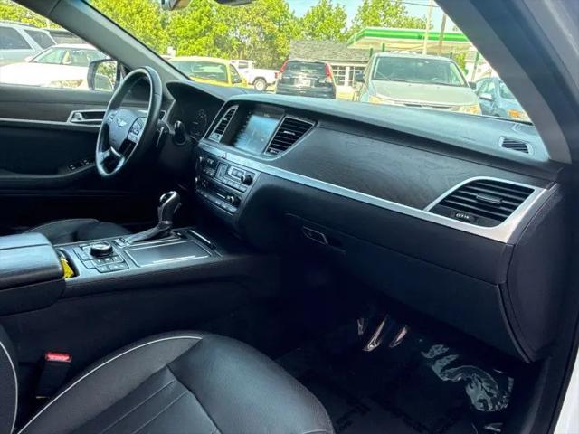2015 Hyundai Genesis 3.8