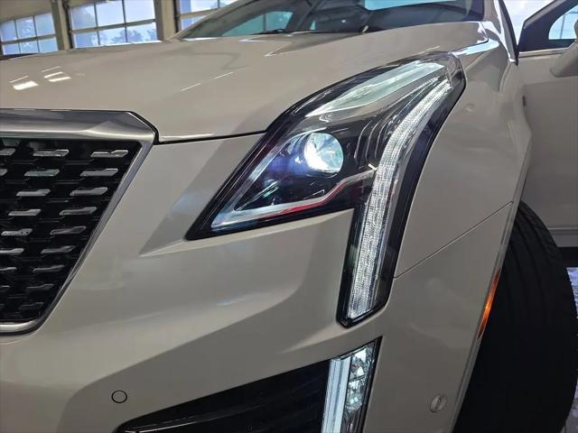2026 Cadillac XT5 Premium Luxury FWD