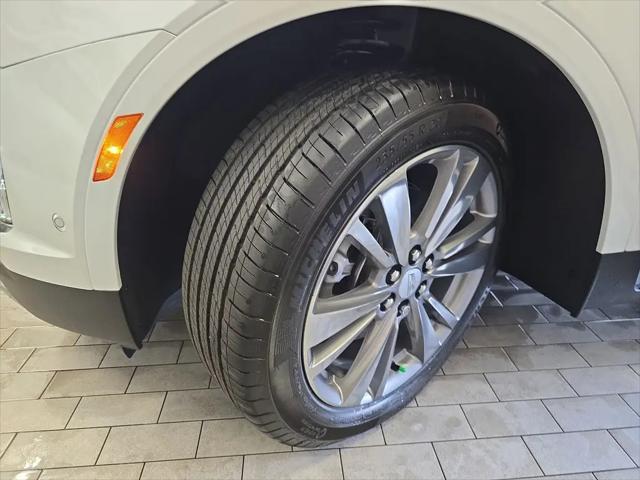 2026 Cadillac XT5 Premium Luxury FWD