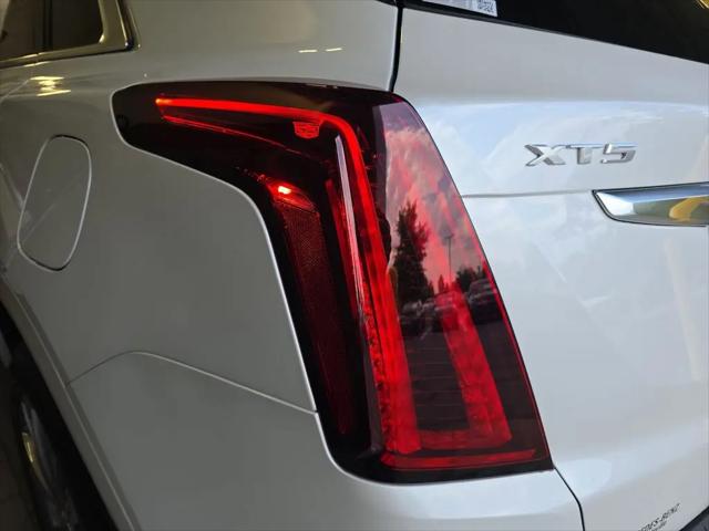 2026 Cadillac XT5 Premium Luxury FWD