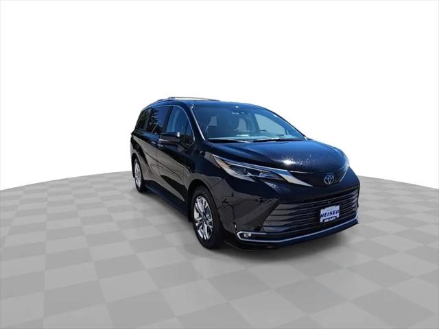 2022 Toyota Sienna Platinum
