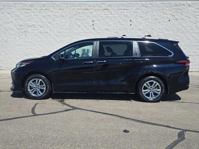 2022 Toyota Sienna Platinum
