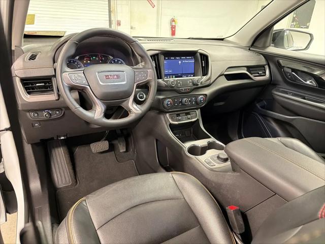 2023 GMC Terrain AWD AT4