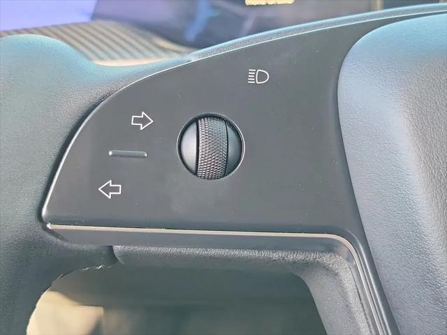 2022 Tesla Model X Plaid Tri Motor All-Wheel Drive