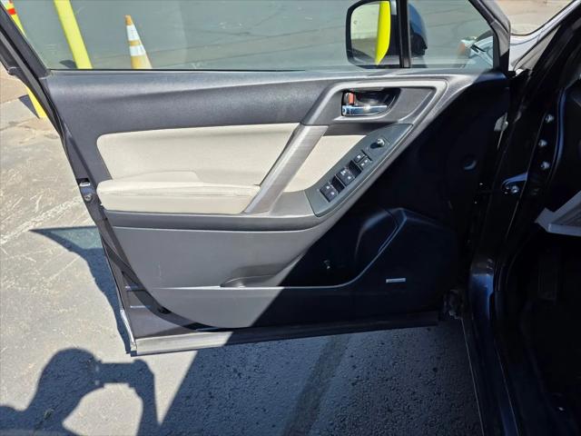2016 Subaru Forester 2.5i Touring