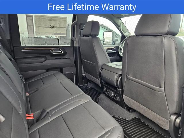 2026 Chevrolet Silverado 3500HD Crew Cab, Long Bed, LT Dual Rear Wheel, RWD