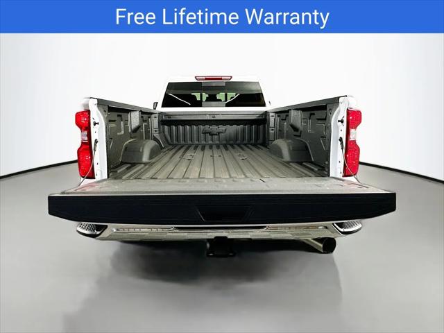 2026 Chevrolet Silverado 3500HD Crew Cab, Long Bed, LT Dual Rear Wheel, RWD