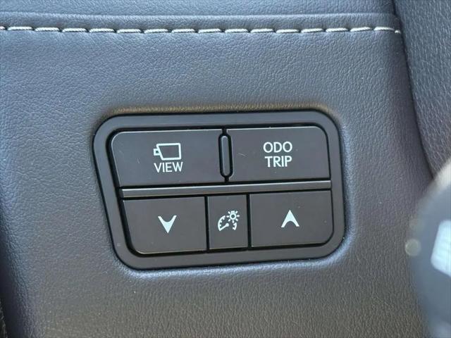 2023 Lexus LX Premium