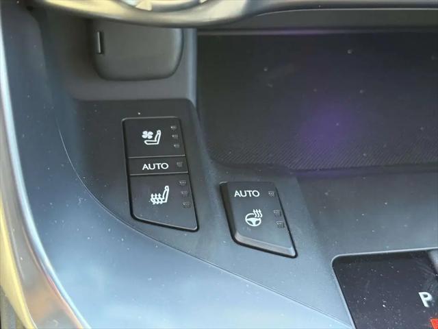 2023 Lexus LX Premium
