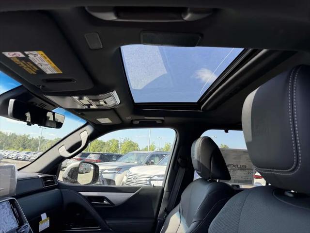 2026 Lexus LX F SPORT Handling