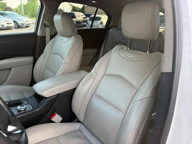 2020 Cadillac XT4 AWD Premium Luxury