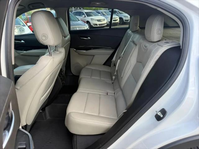 2020 Cadillac XT4 AWD Premium Luxury