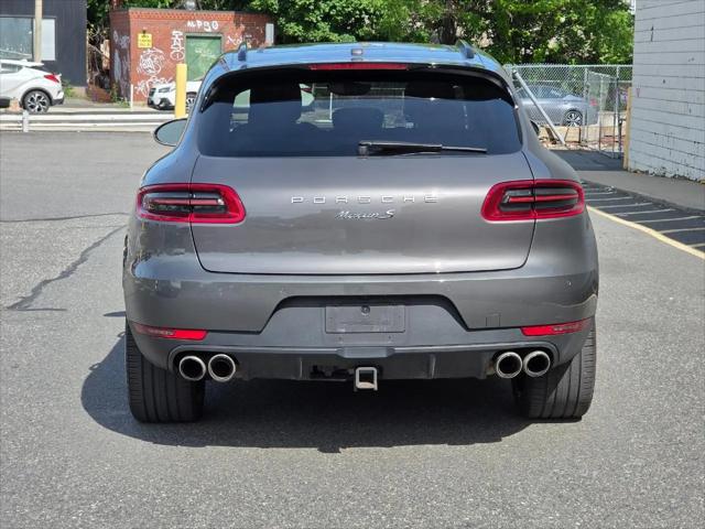 2015 Porsche Macan S