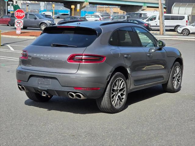 2015 Porsche Macan S