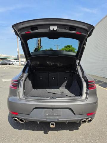 2015 Porsche Macan S