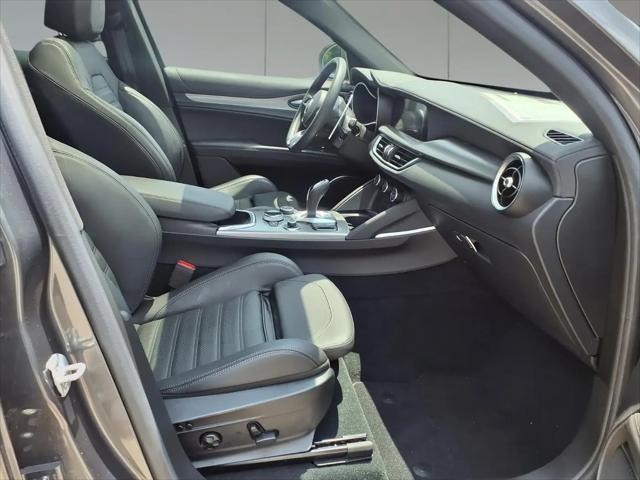 2023 Alfa Romeo Stelvio Veloce AWD