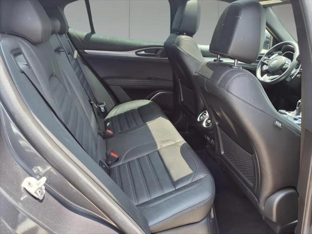 2023 Alfa Romeo Stelvio Veloce AWD