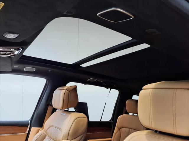 2022 Jeep Grand Wagoneer Series III 4x4