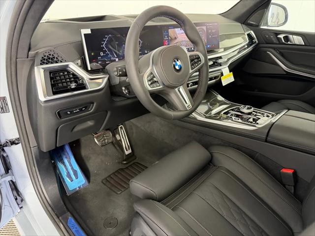 2027 BMW X7 M60i
