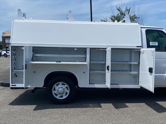 2026 Ford E-350 Cutaway Base Cutaway