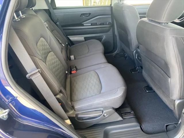 2024 Nissan Pathfinder SV FWD