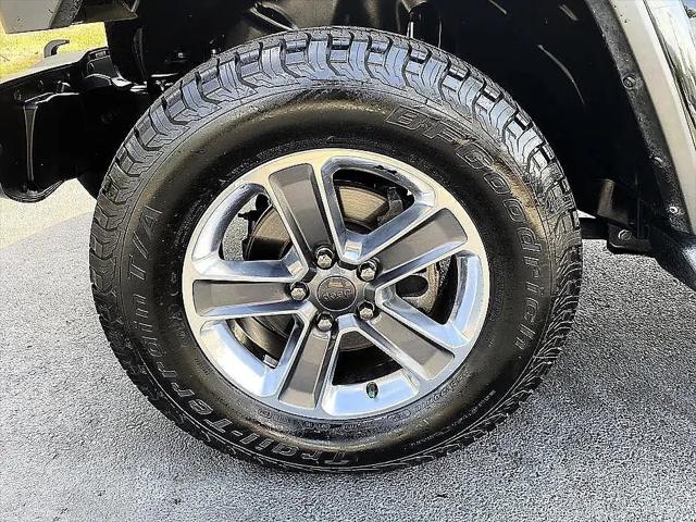 2022 Jeep Wrangler Unlimited Sahara 4x4