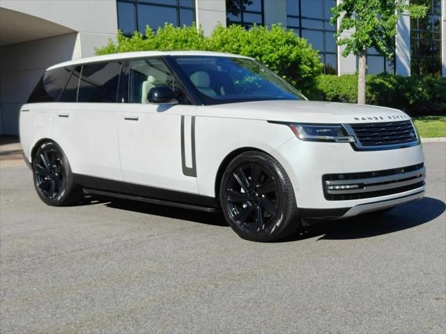 2022 Land Rover Range Rover P400 SE