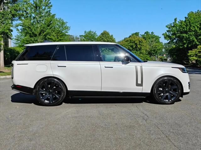 2022 Land Rover Range Rover P400 SE