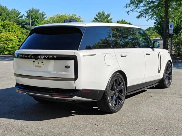 2022 Land Rover Range Rover P400 SE