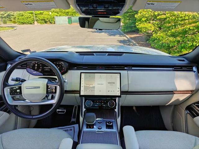 2022 Land Rover Range Rover P400 SE