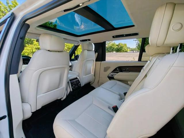 2022 Land Rover Range Rover P400 SE