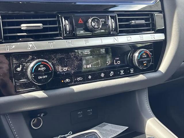 2026 Nissan Pathfinder SV