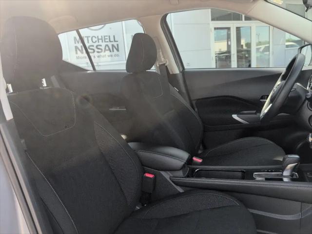 2024 Nissan Kicks SV Xtronic CVT