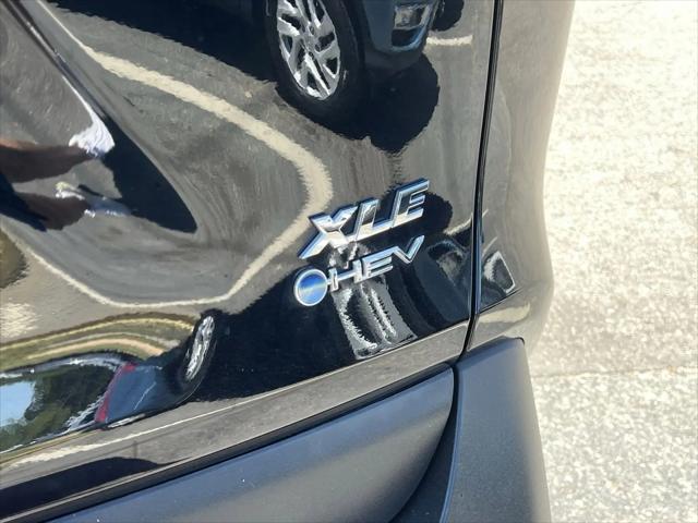 2025 Toyota RAV4 Hybrid XLE