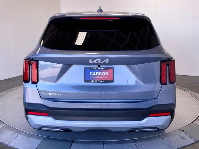 2025 Kia Sorento LX