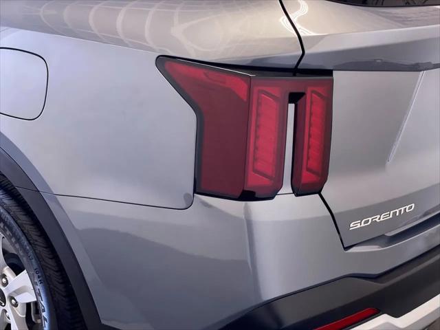 2025 Kia Sorento LX
