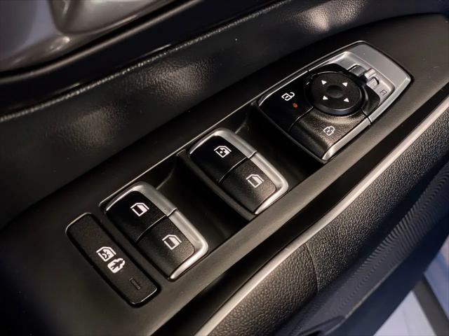 2025 Kia Sorento LX