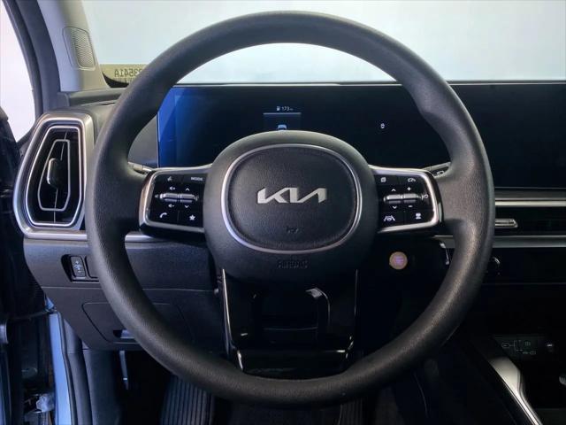 2025 Kia Sorento LX