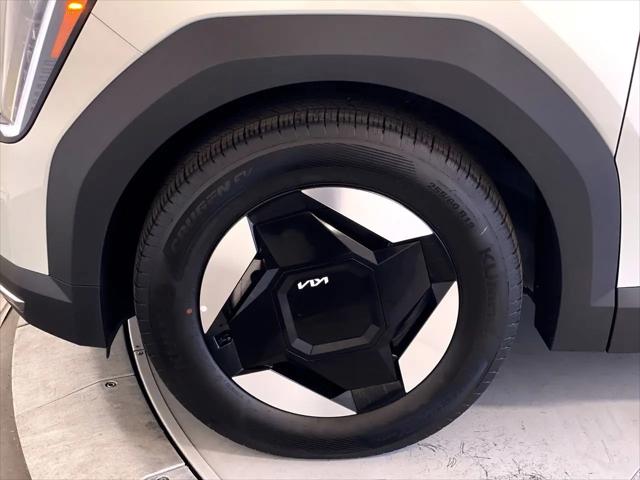 2026 Kia EV9 Light Long Range