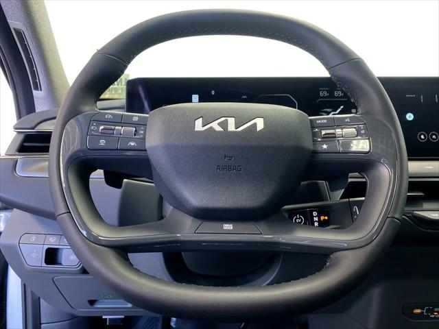 2026 Kia EV9 Light Long Range