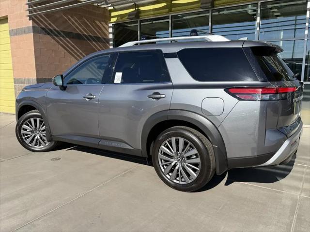 2025 Nissan Pathfinder SL FWD
