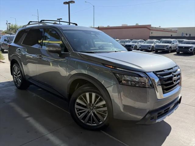 2025 Nissan Pathfinder SL FWD