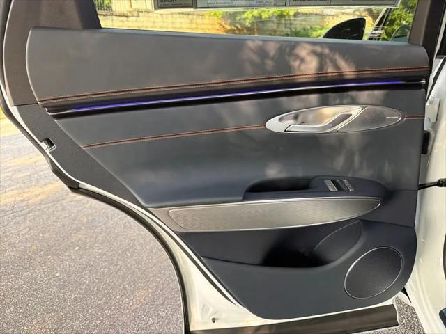 2026 Genesis GV70 2.5T Sport Prestige