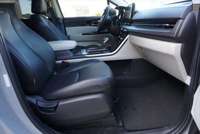 2022 Kia Carnival MPV EX