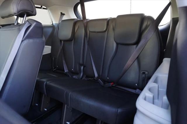2022 Kia Carnival MPV EX