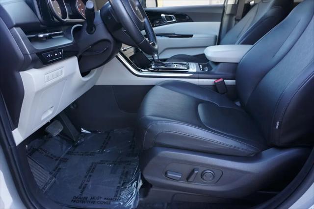 2022 Kia Carnival MPV EX